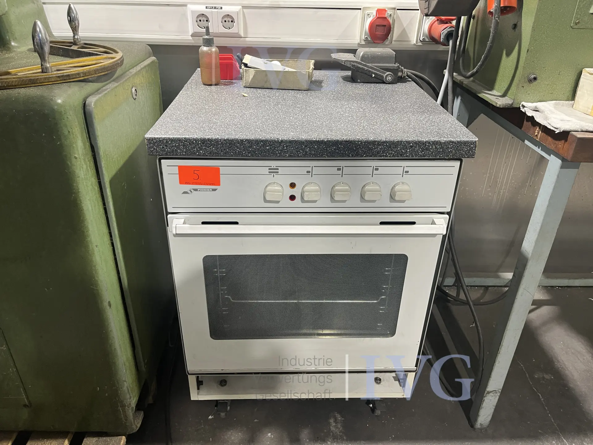 Backofen PIONIER